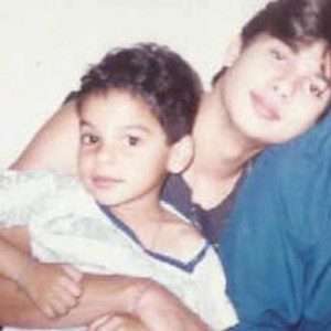 Shahid Kapoor childhood pictures 8