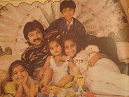 Sonam Kapoor childhood pictures 9