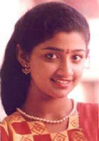 Divya Unni old days pictures 1