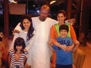 Twinkle Khanna Rare family photos 2